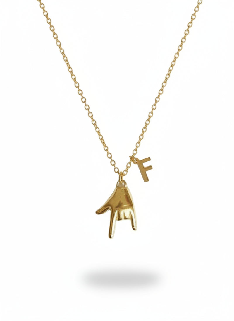 Collana Fortuna personalizzata di Glamoriz Studio con simbolo della fortuna, in metallo lucido e dettagli eleganti.