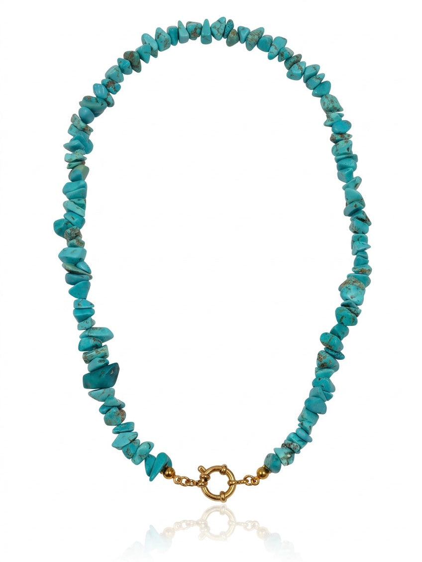 Collana turchese GLAMORIZE STUDIO con design elegante e dettagli decorativi visibili