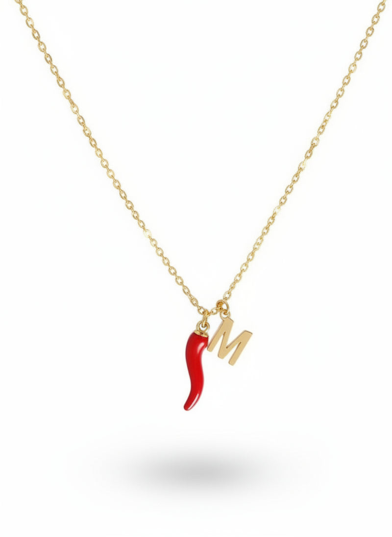 Collana a forma di cornetto personalizzata di Glamoriz Studio, gioiello elegante con dettagli unici e finitura lucida.