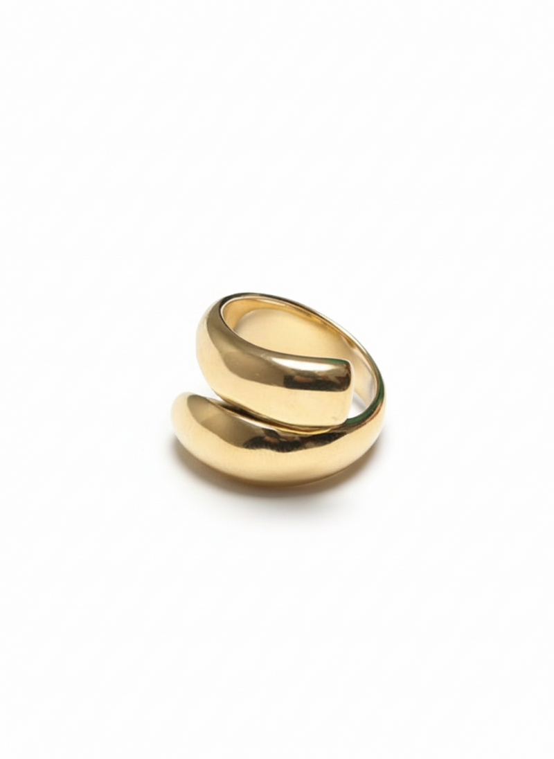 Anello Vortice di GLAMORIZE STUDIO con design a spirale in metallo lucido e dettagli moderni.