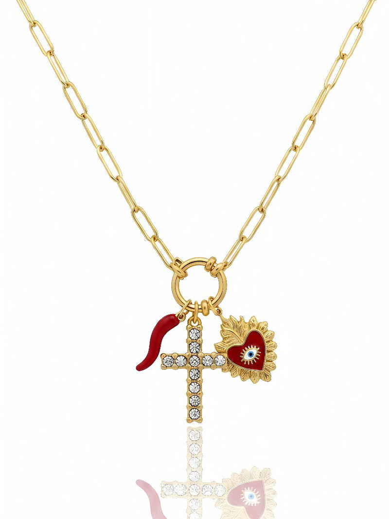 Collana Fatima in metallo con dettagli eleganti, indossata come accessorio moda da GLAMORIZE STUDIO.
