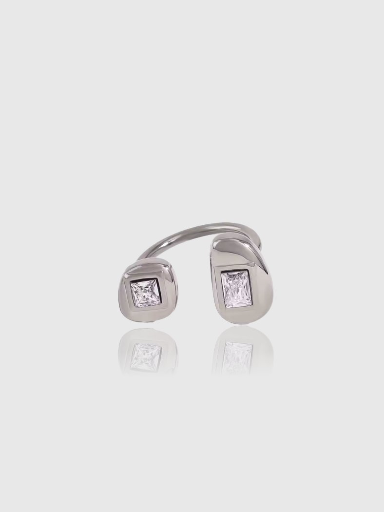 Anello Delia