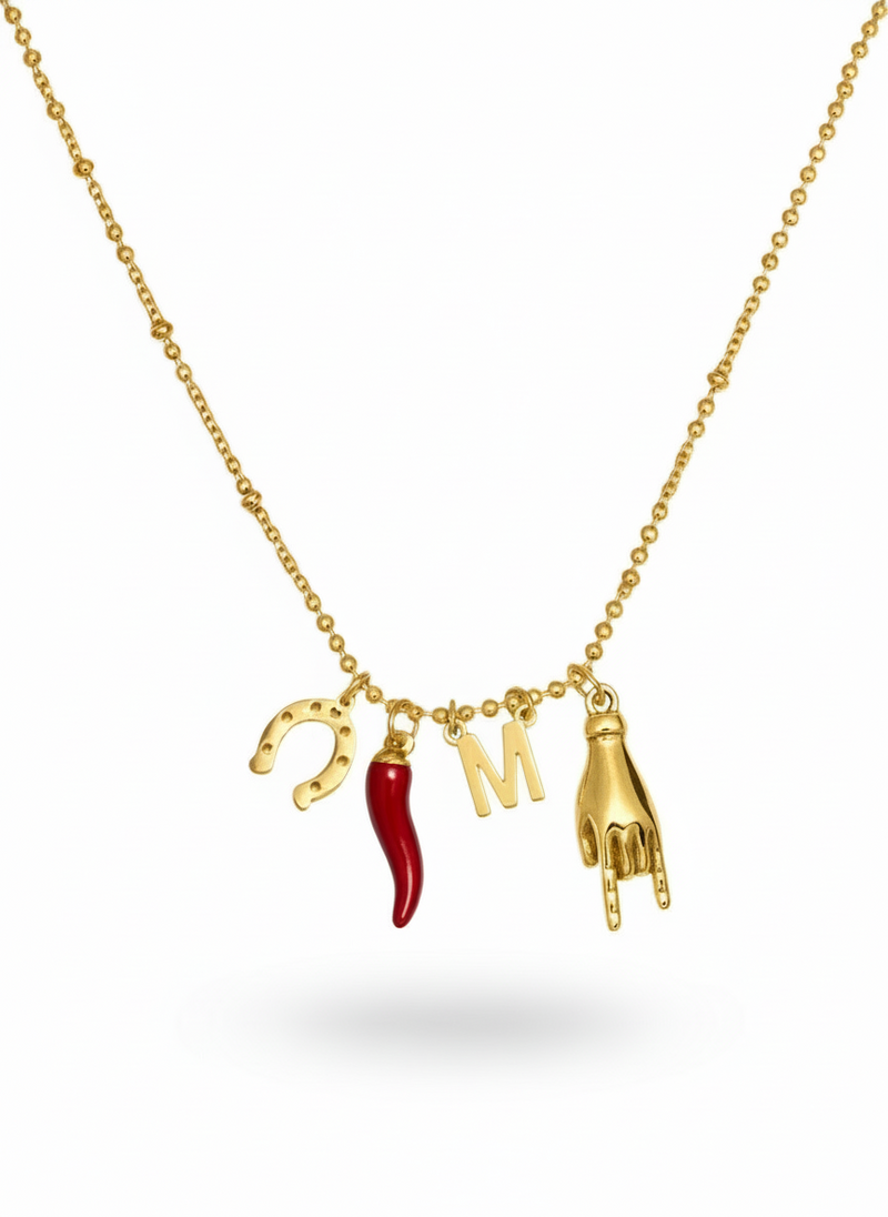 Collana Lucky 2.0 di Glamorizе Studio con dettagli personalizzati, modello elegante in metallo con charms e incisioni.