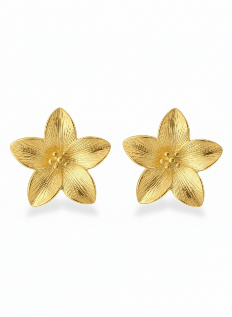 Orecchini Flower di Glamoriz Studio con design floreale in metallo dorato e dettagli colorati, stile femminile e elegante.