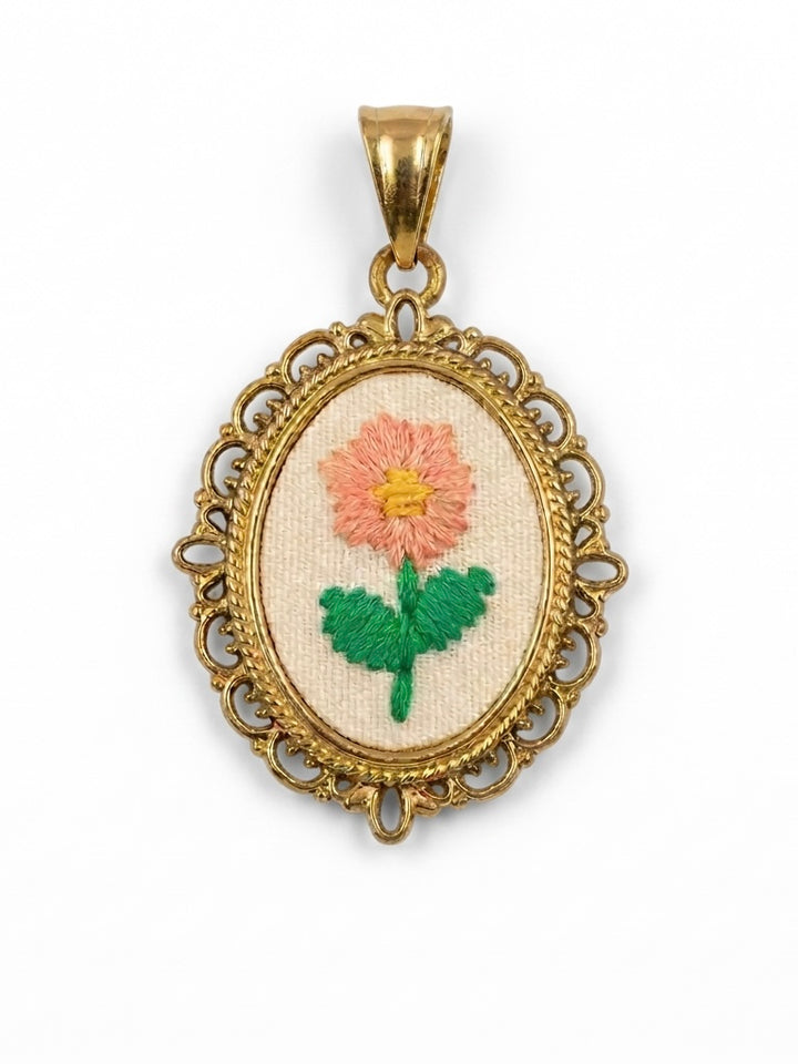 Ciondolo Florea GLAMORIZE con design floreale eleganteablytyped