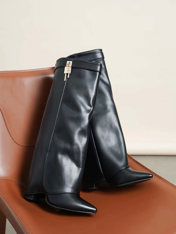 Stivali Con Risvolto E Charm