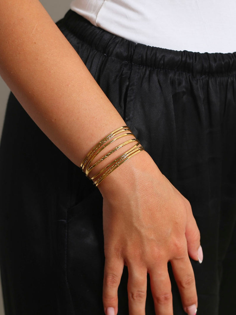 Bracciale Amelia di Glamourize Studio con design elegante e dettagli raffinati, visibile nell'immagine.