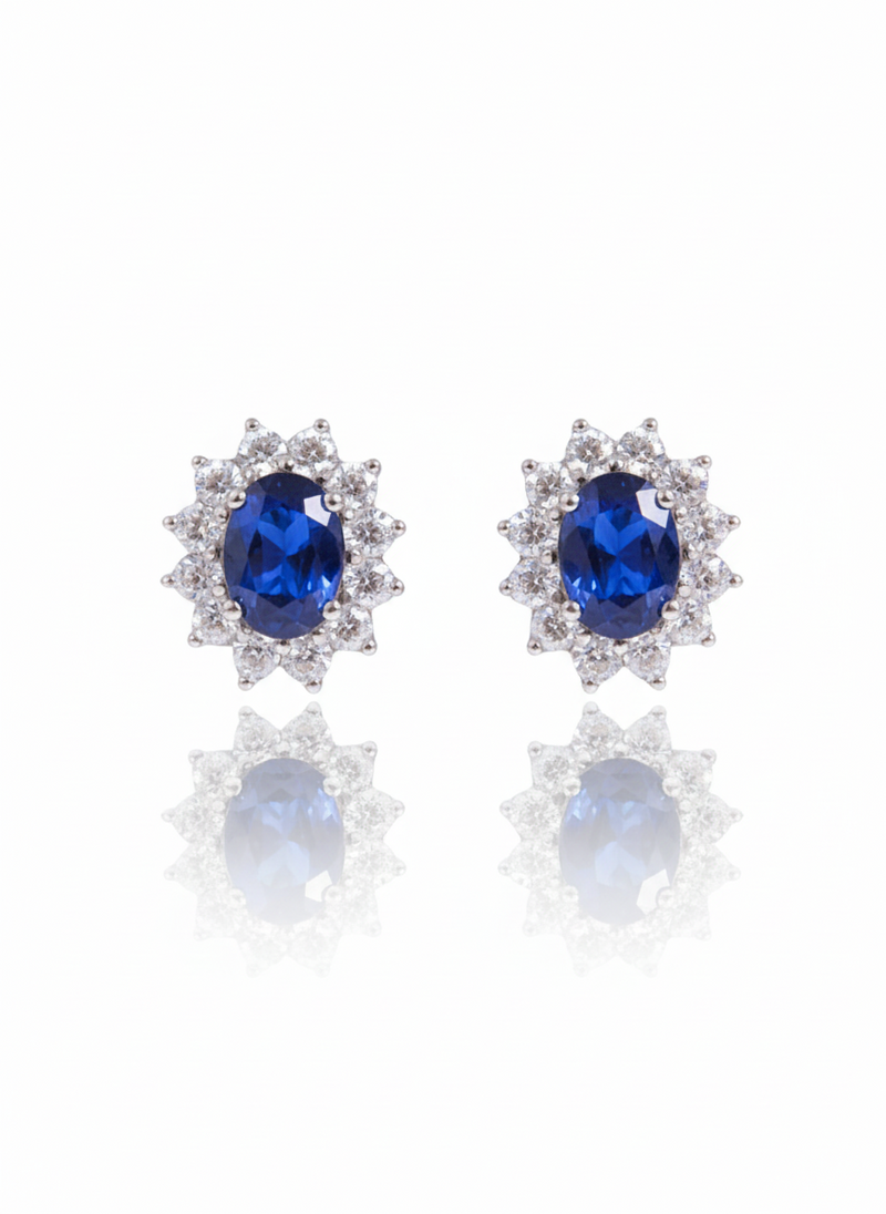 Orecchini Kate in argento 925 di Glamoriz Studio, design elegante e raffinato con dettagli moderni.