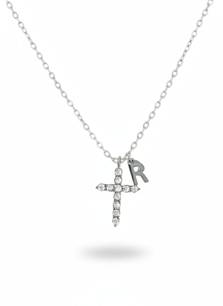 Collana Culto personalizzata di Glamorzize Studio con ciondolo in metallo e dettagli raffinati, elegante accessorio da indossare.