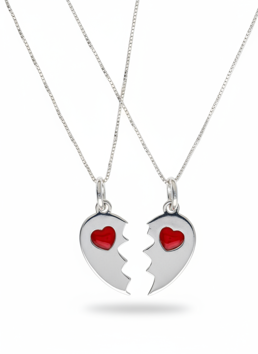 Collana Soul in argento 925 di Glamoriz Studio, dettaglio elegante con ciondolo e finitura lucida.