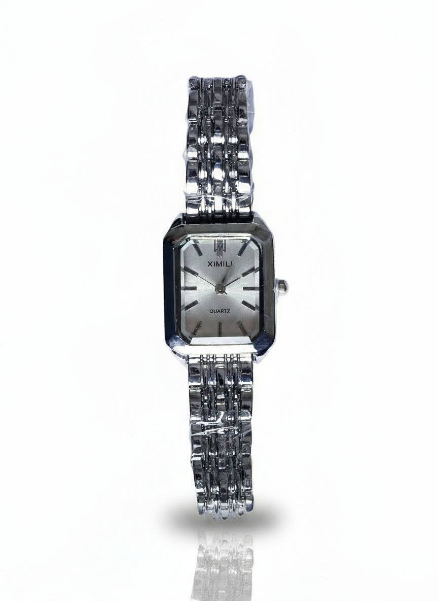 Orologio Katy di Glamoriz Studio con cinturino in pelle e quadrante rotondo, dettagli eleganti e moderni