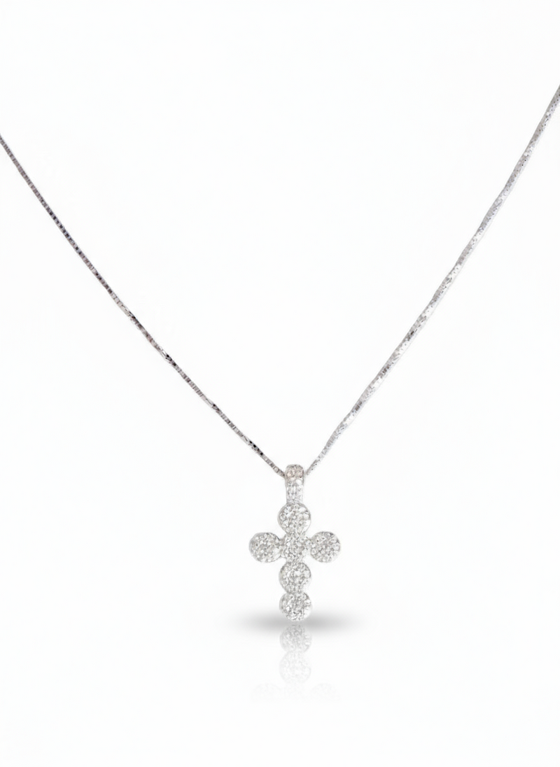 Collana Sissi in argento 925 di GLAMORIZE STUDIO, dettaglio delicato e raffinato con finitura lucida e design elegante.
