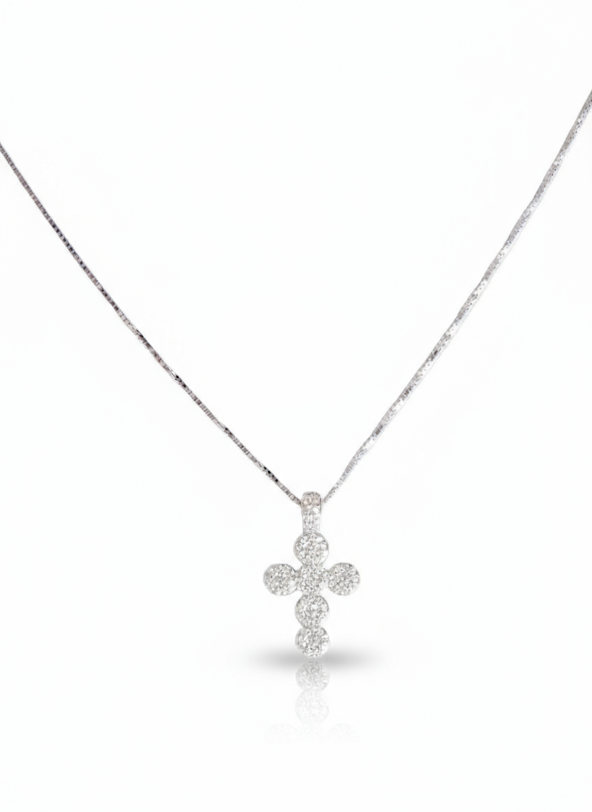 Collana Sissi in argento 925 di GLAMORIZE STUDIO, dettaglio delicato e raffinato con finitura lucida e design elegante.