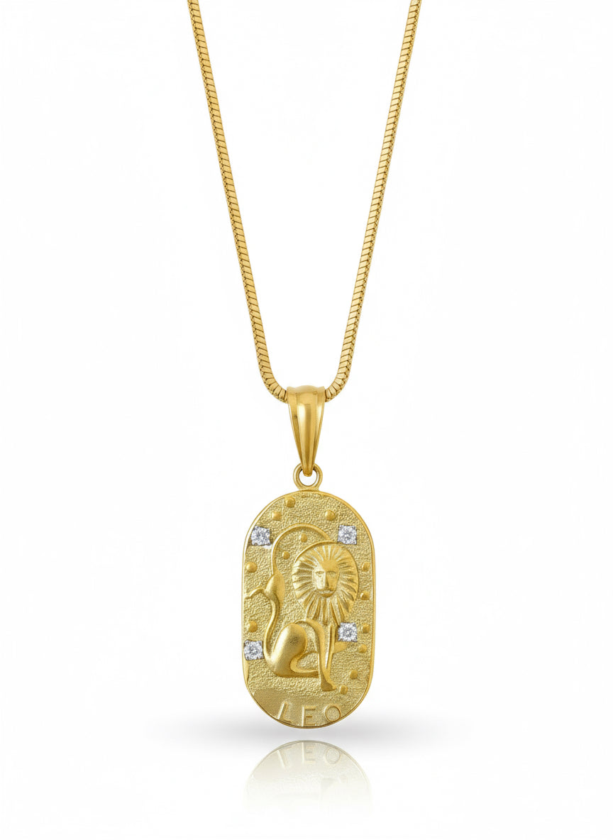 Collana zodiacale GLAMORIZE STUDIO con pendente del segno zodiacale, in metallo lucido e dettagli eleganti.