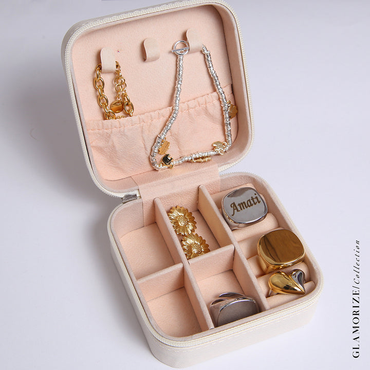 Cofanetto portagioie da viaggio GLAMORIZE con scomparti per gioielli e accessori, in elegante design compatto.